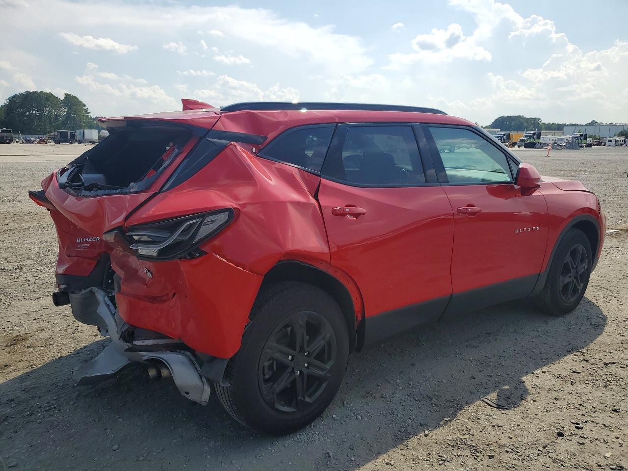 2023 Chevrolet Blazer 2Lt - Image 3