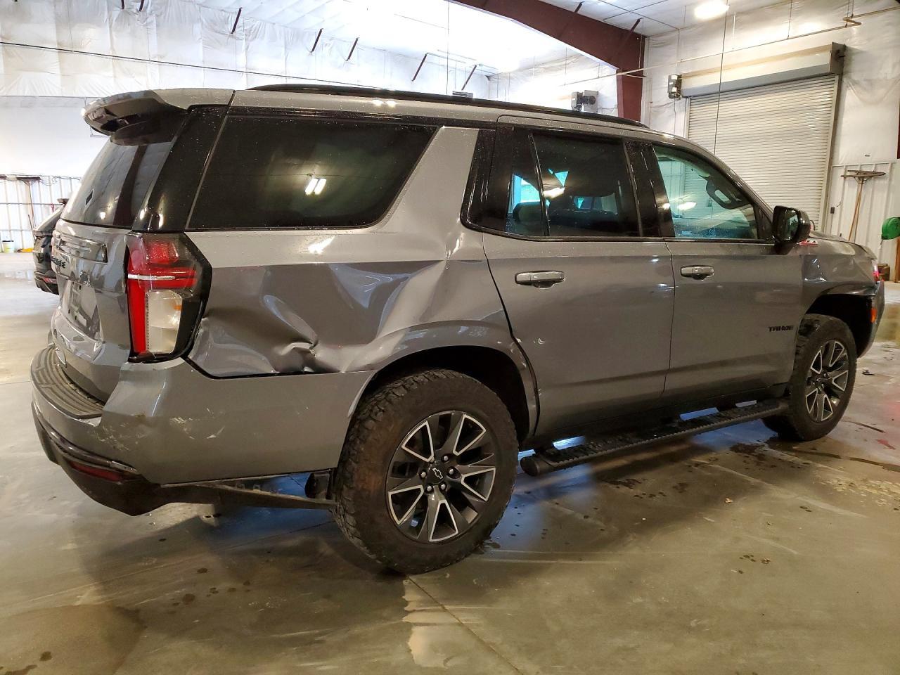 2021 Chevrolet Tahoe K1500 Z71 - Фото 3