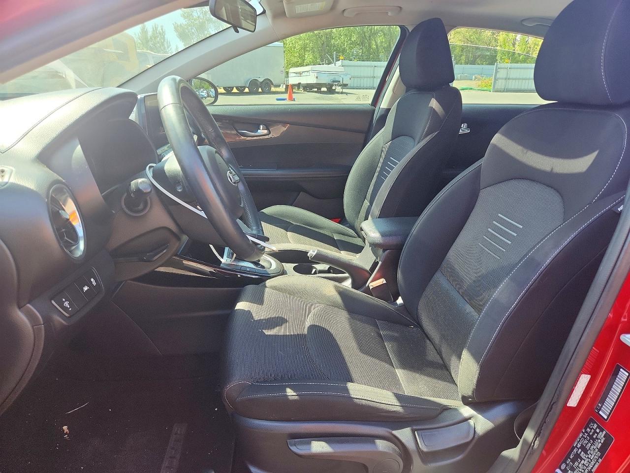 2019 Kia Forte S - Image 7