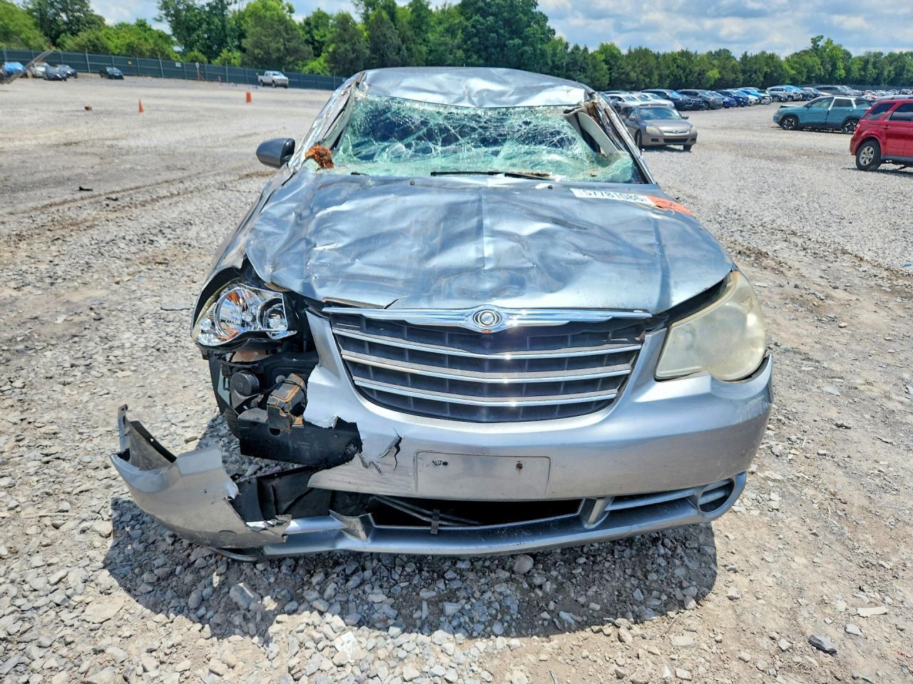 2010 Chrysler Sebring Limited - Image 5
