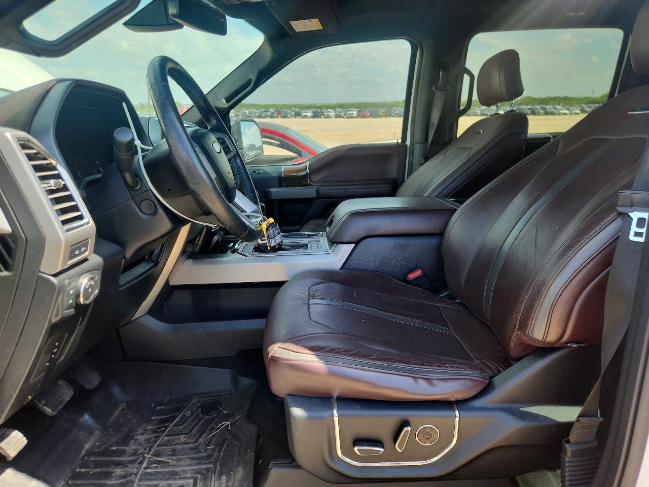 2015 Ford F150 Supercrew - Image 7