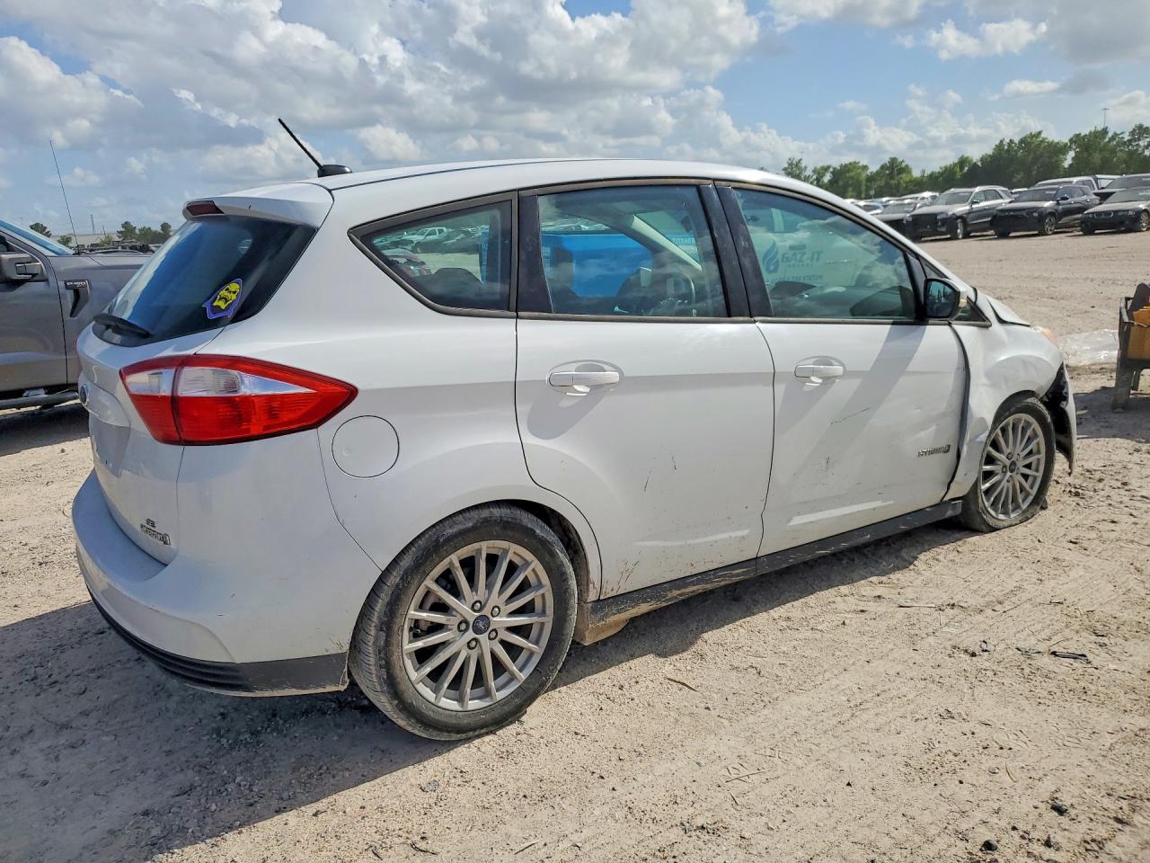 2016 Ford C-Max Se - Image 3