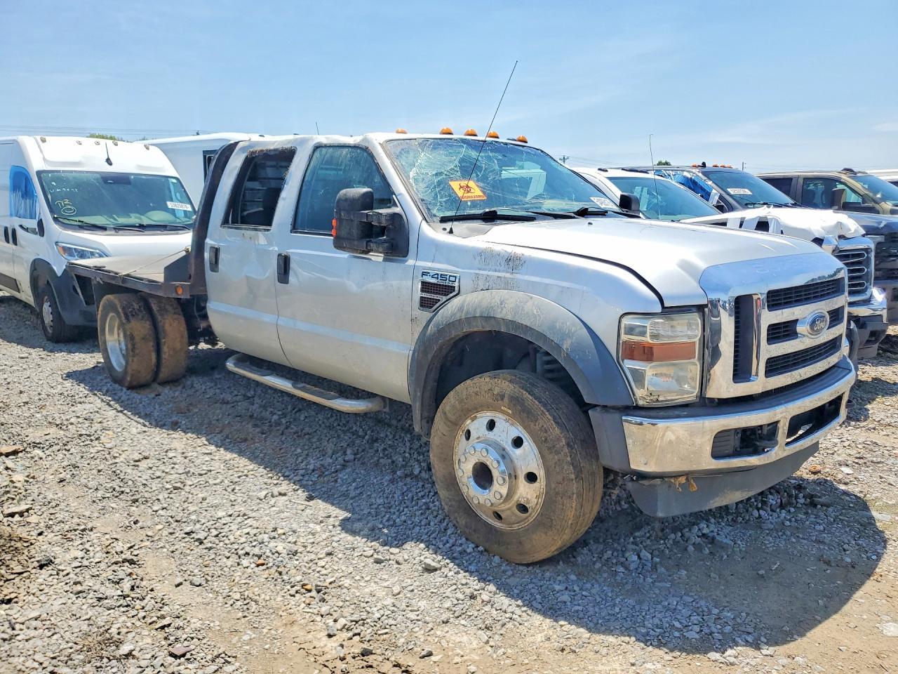 2010 Ford F450 Super Duty - Фото 4