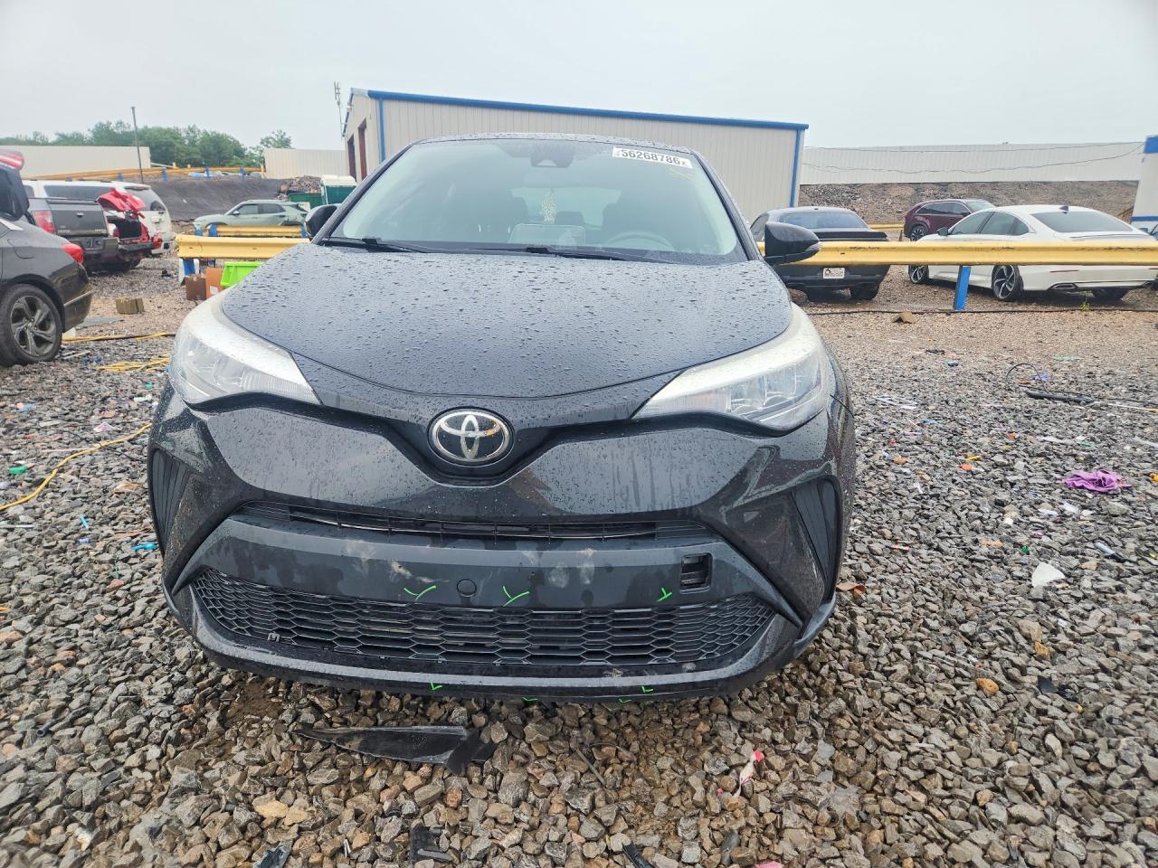 2021 Toyota C-Hr Le - Image 5