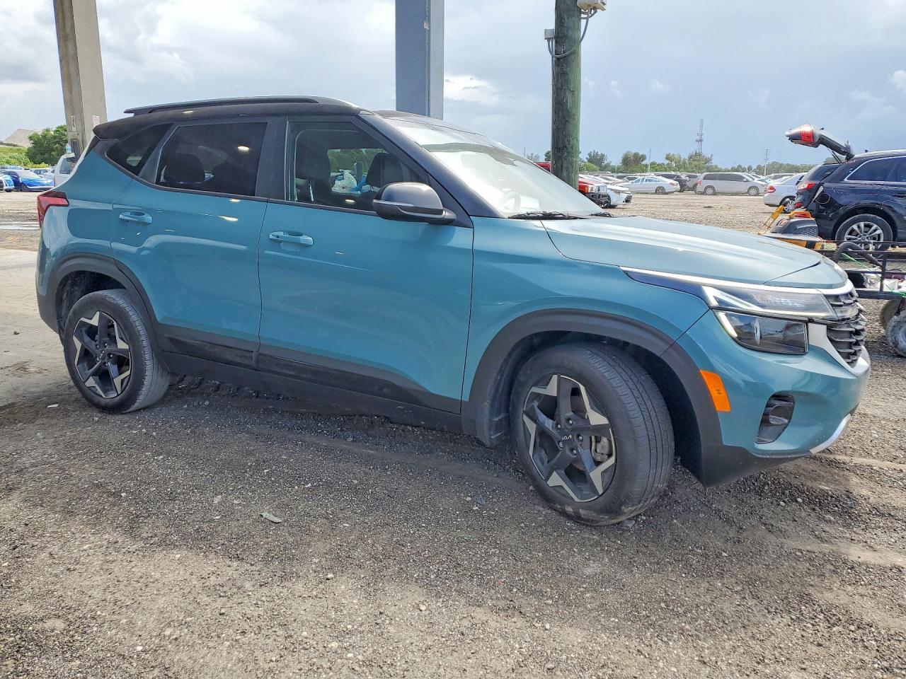 2025 Kia Seltos S - Image 4