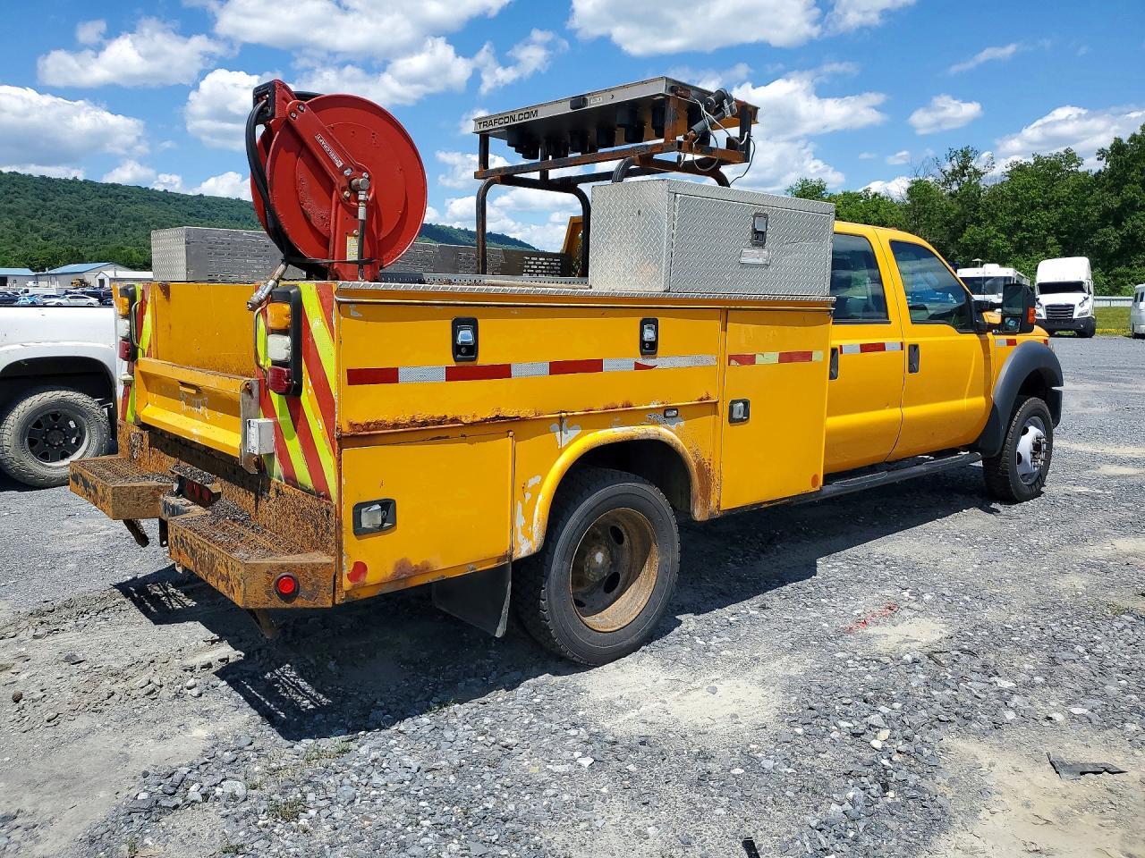 2015 Ford F550 Xl - Image 3