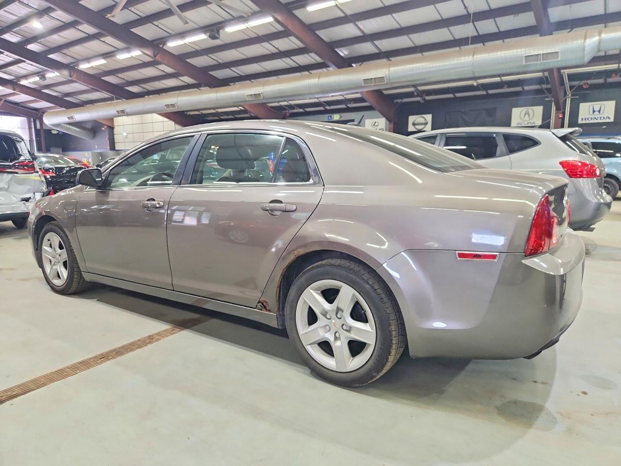 2011 Chevrolet Malibu Ls - Image 2