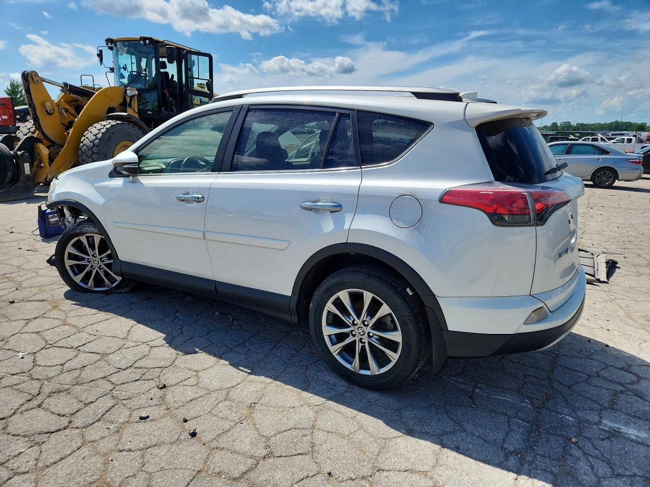 2018 Toyota Rav4 Limited - Фото 2