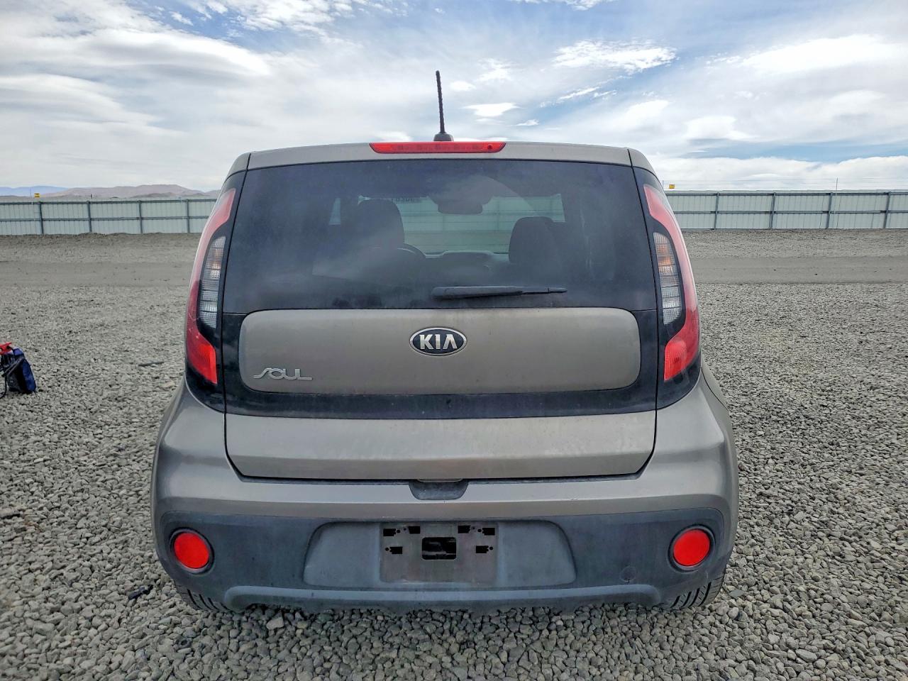 2017 Kia Soul Base - Image 6