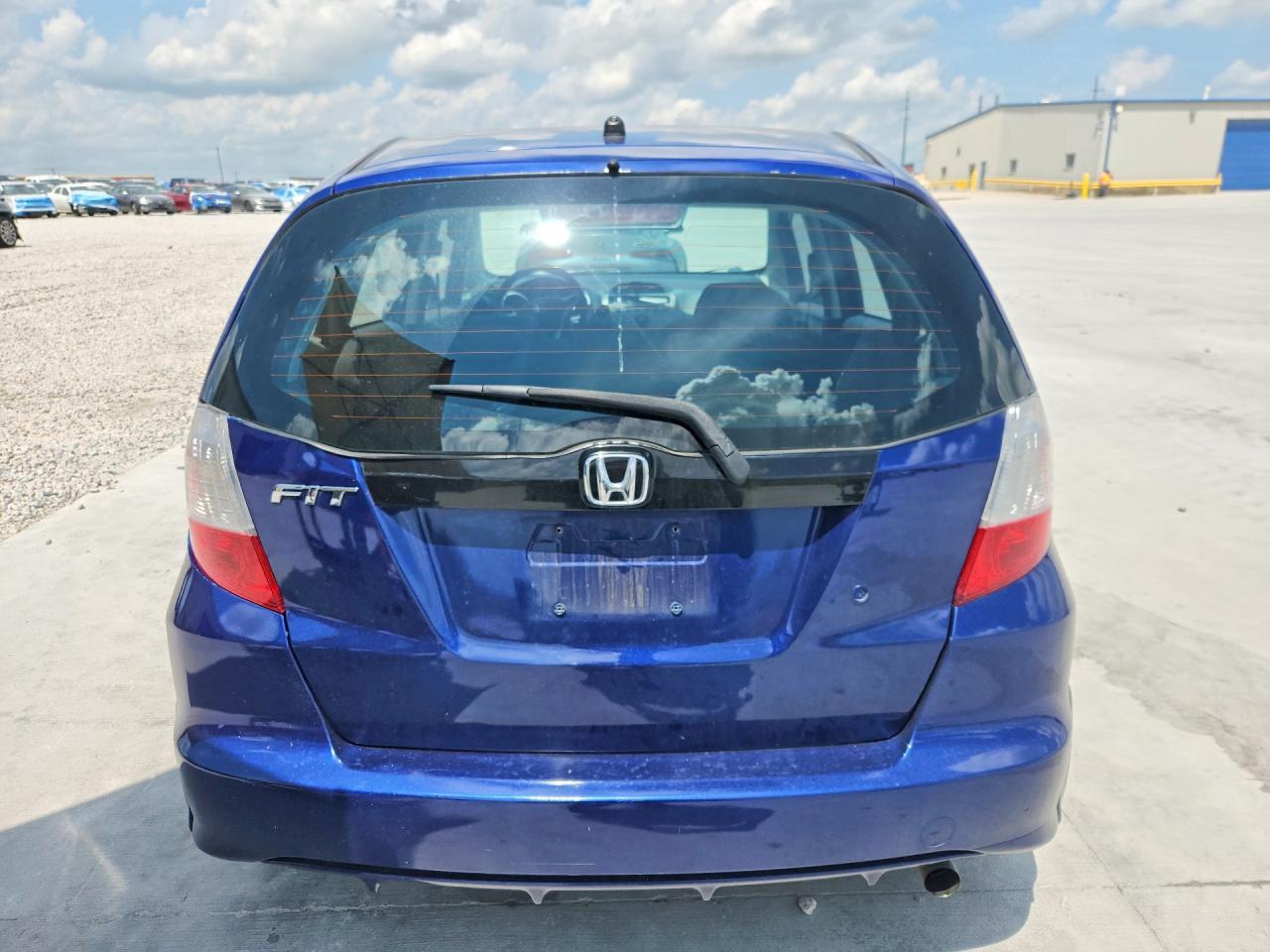 2013 Honda Fit - Фото 6