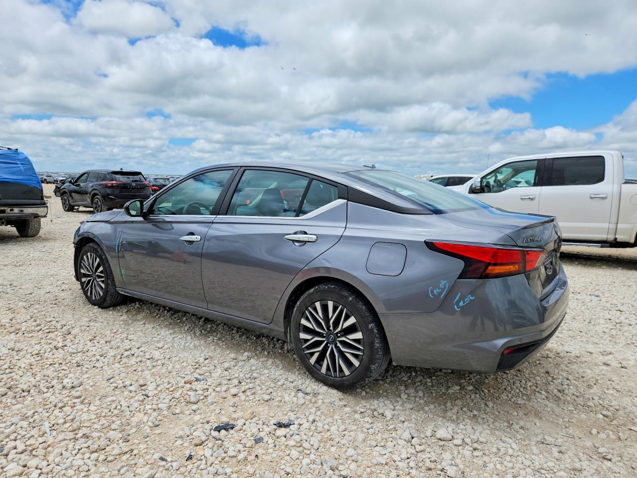 2024 Nissan Altima Sv - Фото 2