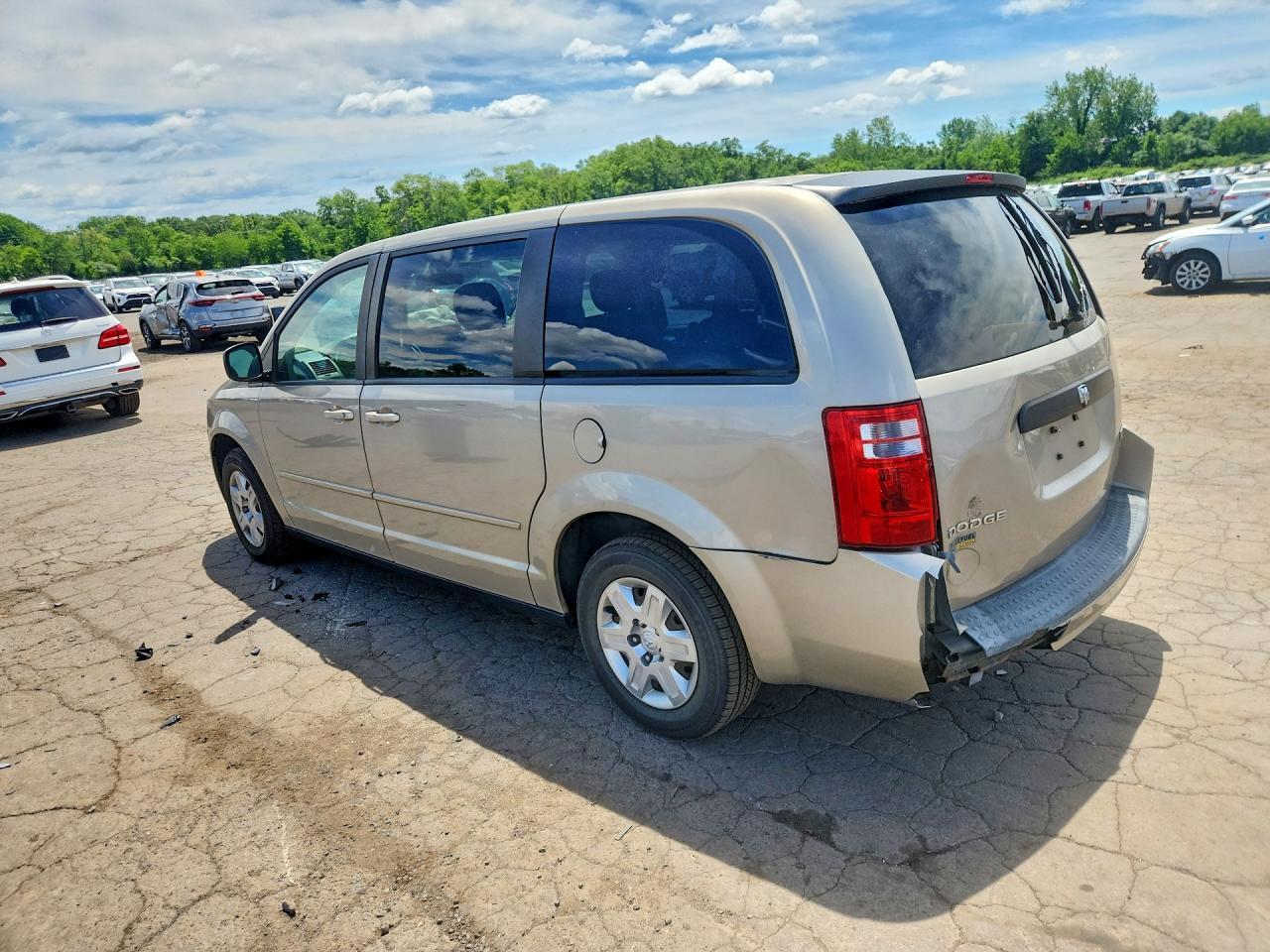 2009 Dodge Grand Caravan Se - Фото 2