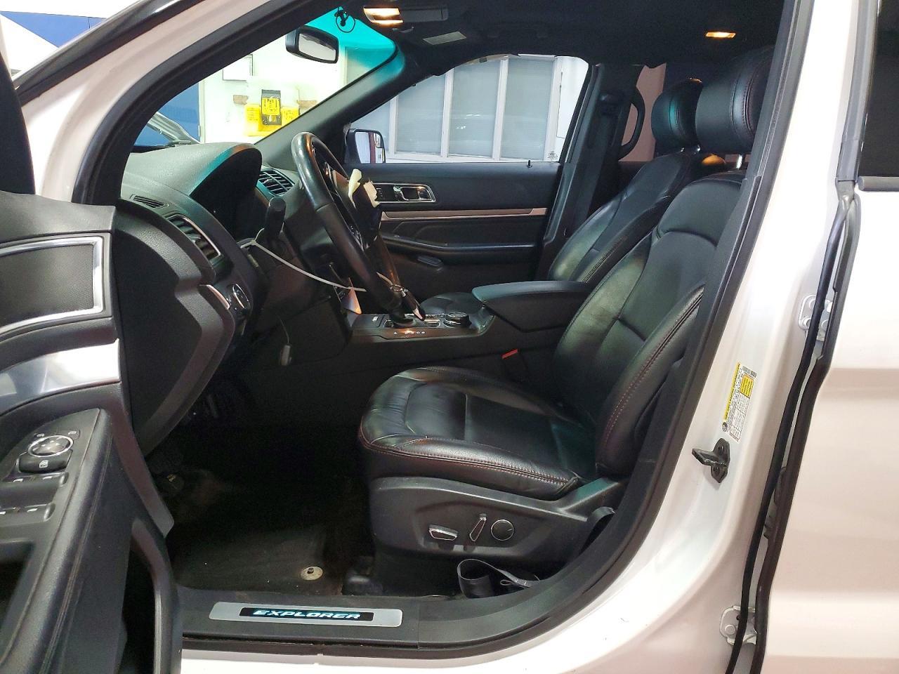 2017 Ford Explorer Sport - Image 7