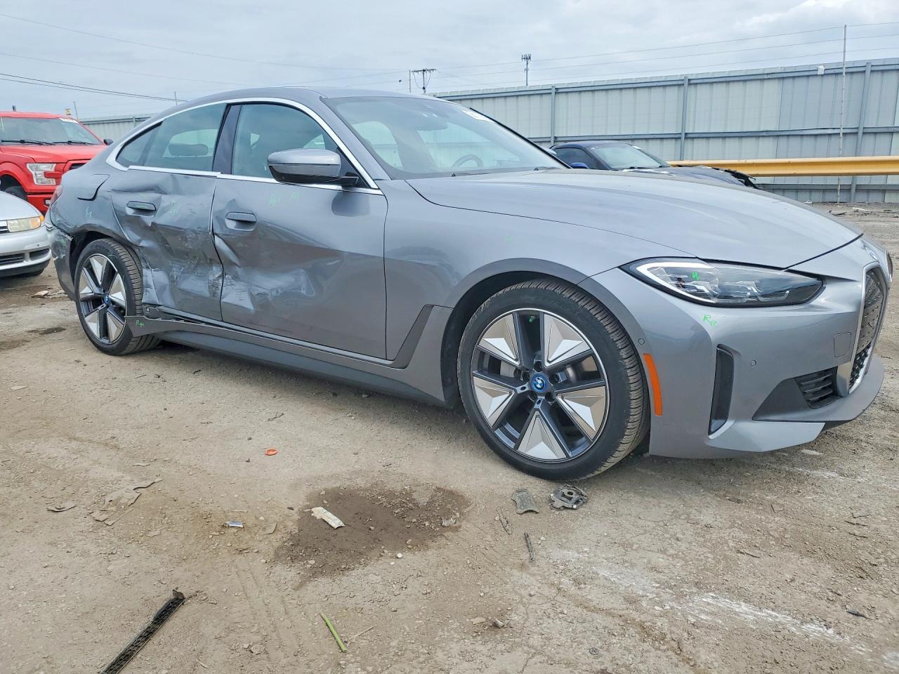 2024 BMW I4 xDrive 40 - Фото 4