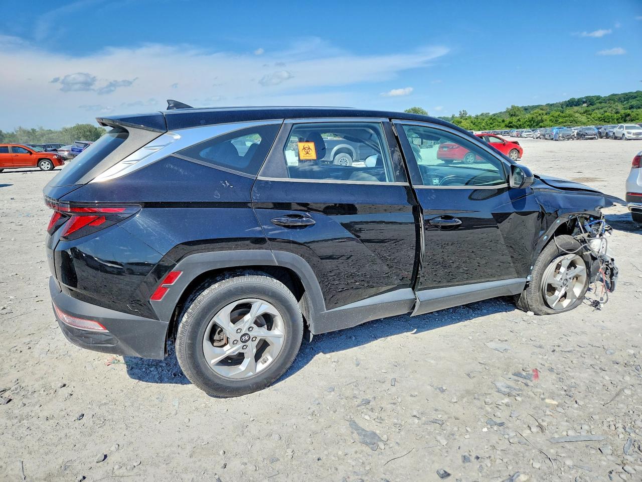 2022 Hyundai Tucson Se - Image 3