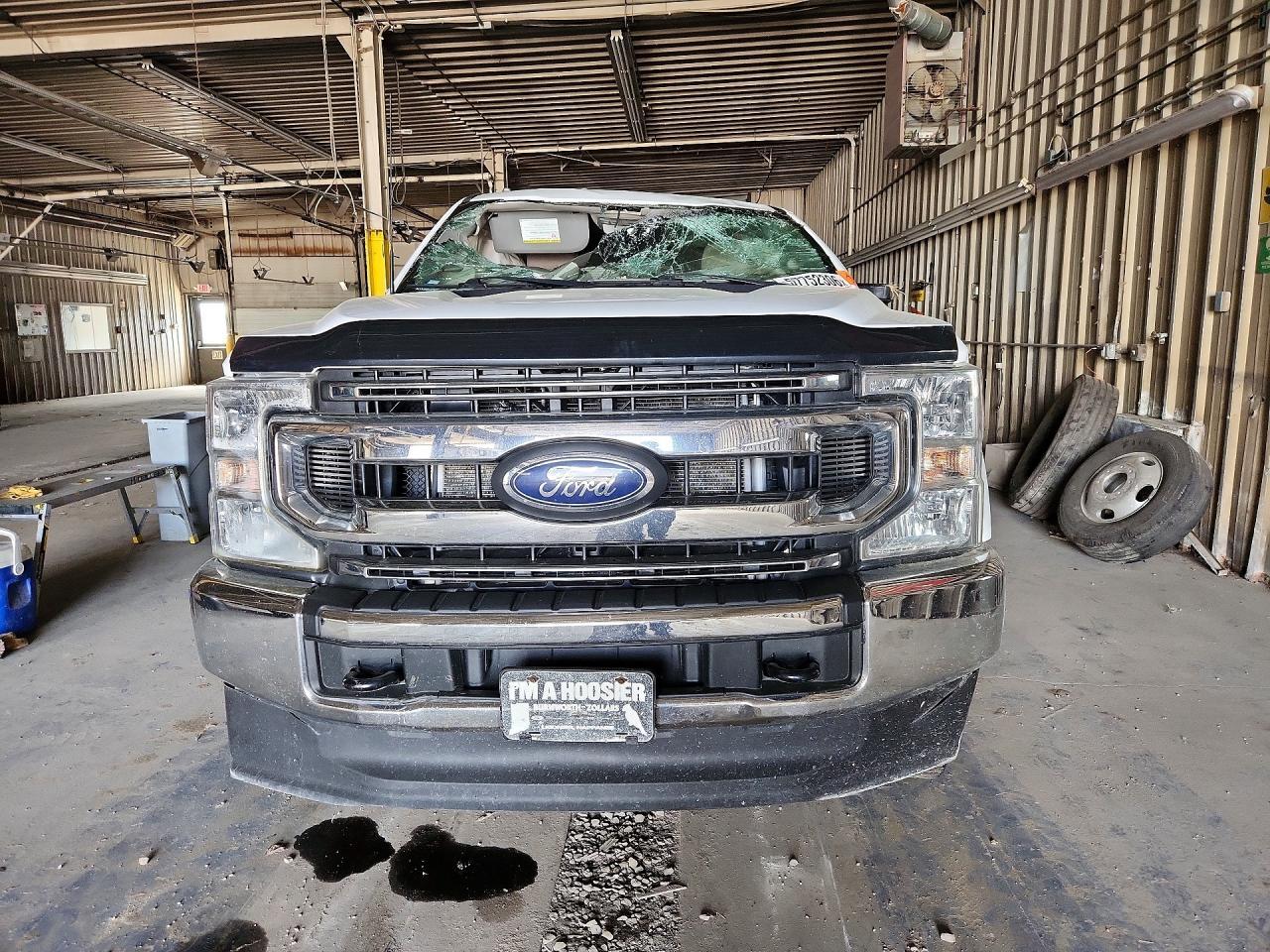2022 Ford F250 Super Duty - Image 5