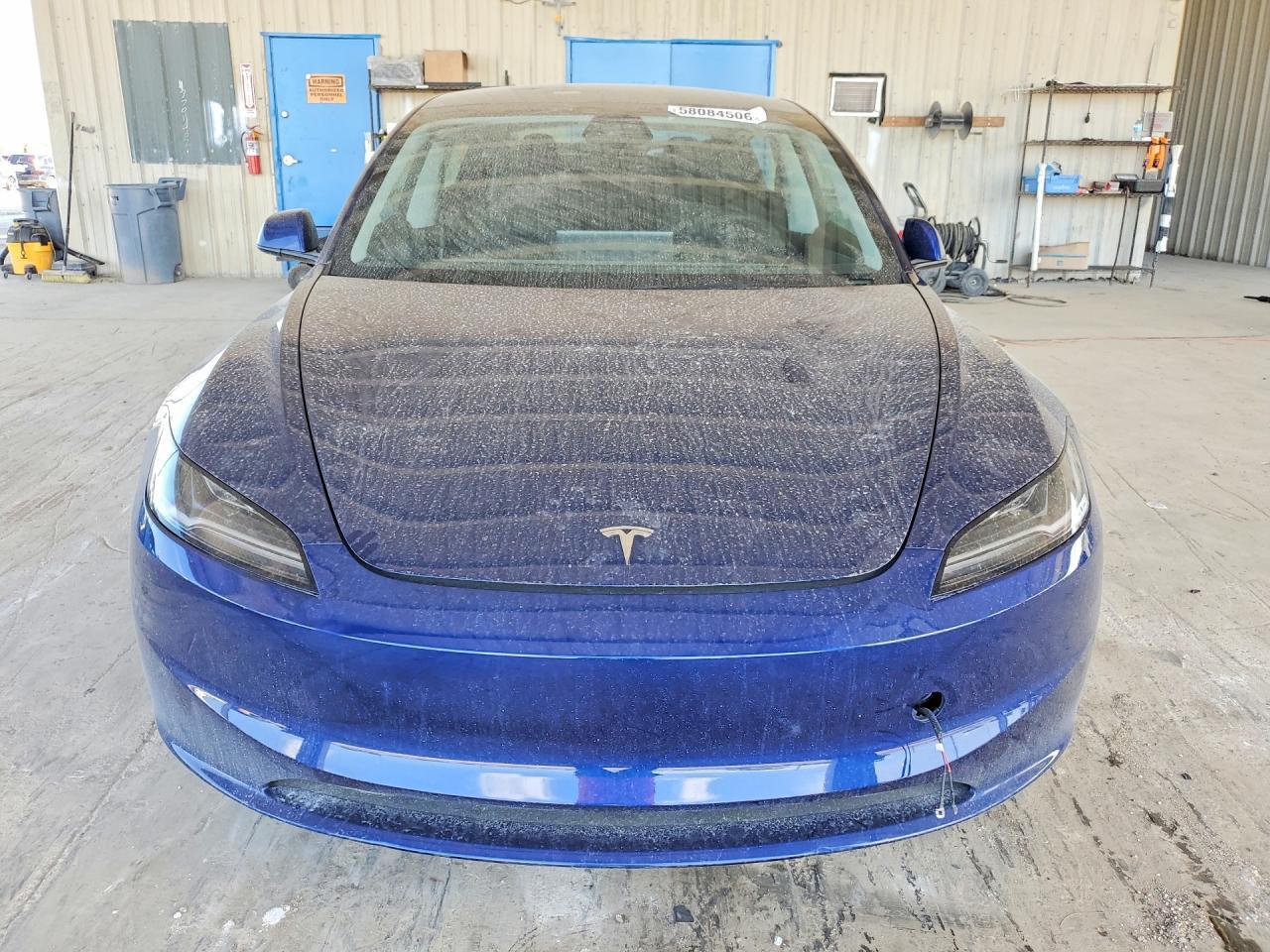 2024 Tesla Model 3 - Image 5