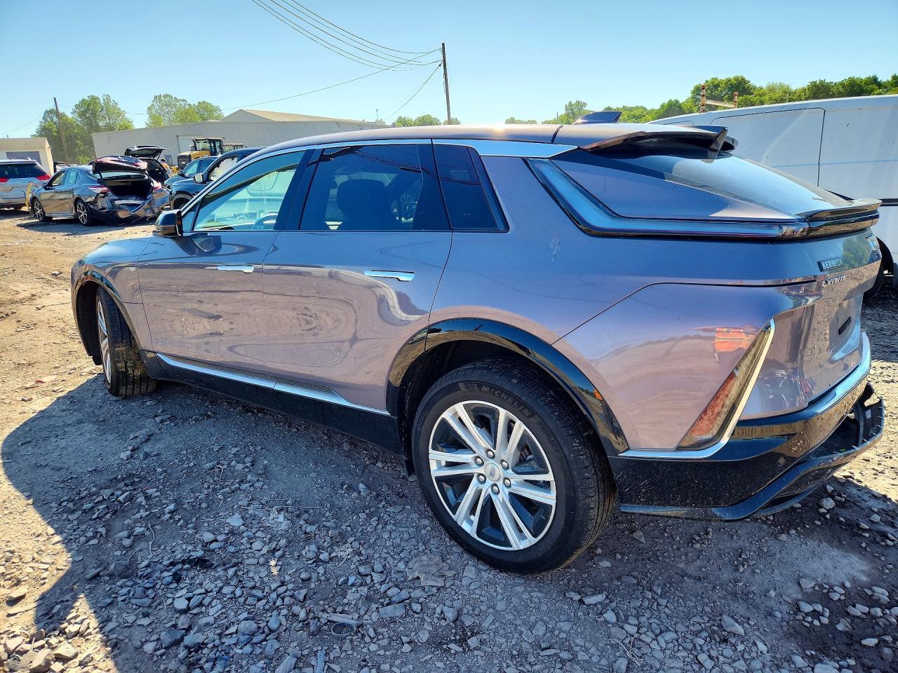 2024 Cadillac Lyriq Tech - Фото 2