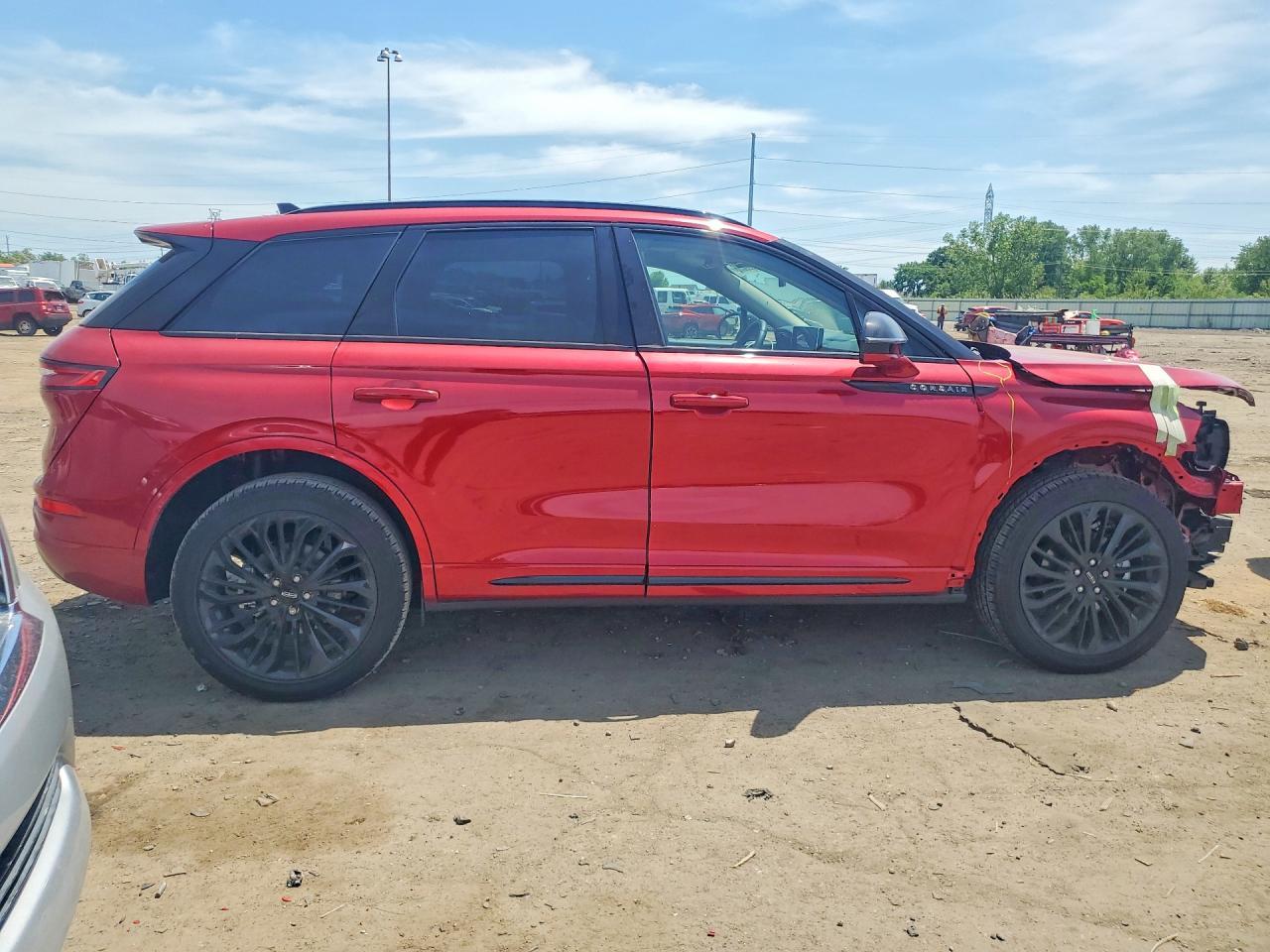 2026 Lincoln Corsair Premiere - Image 3