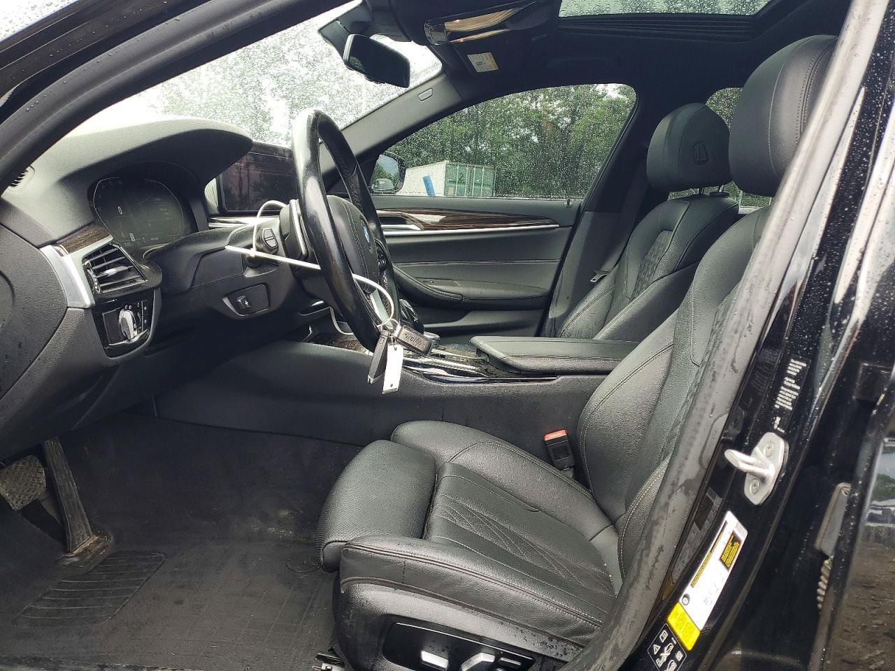 2021 BMW 530 Xi - Фото 7