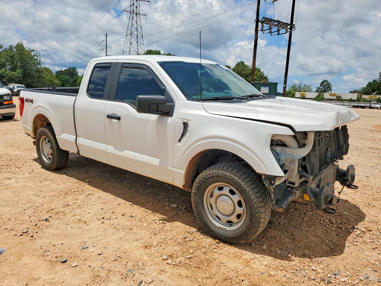 2022 Ford F150 Super Cab - Image 4