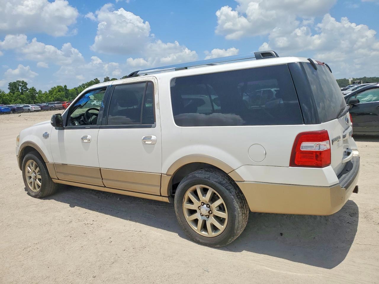 2014 Ford Expedition El Xlt - Image 2