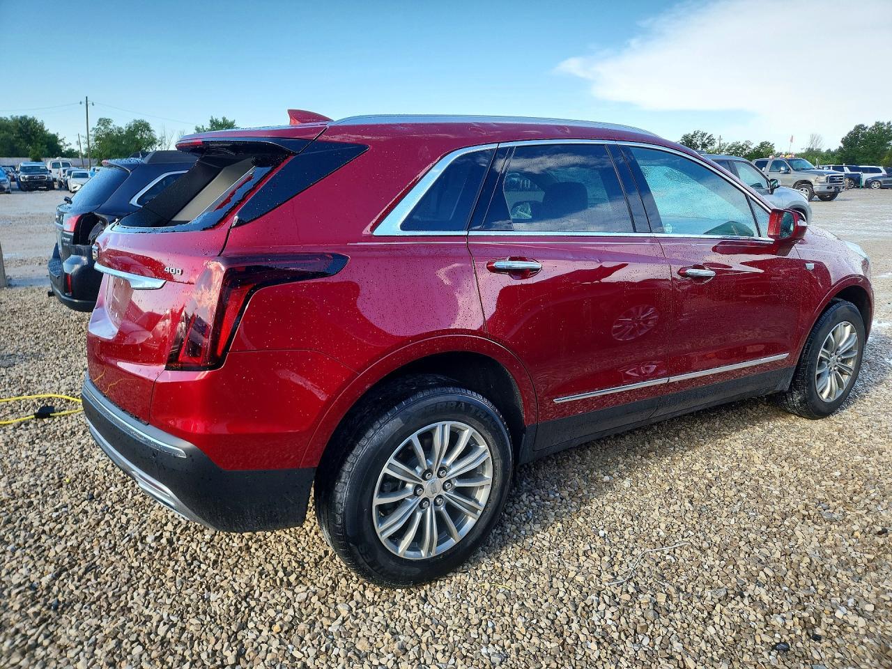 2020 Cadillac Xt5 Premium Luxury - Image 3