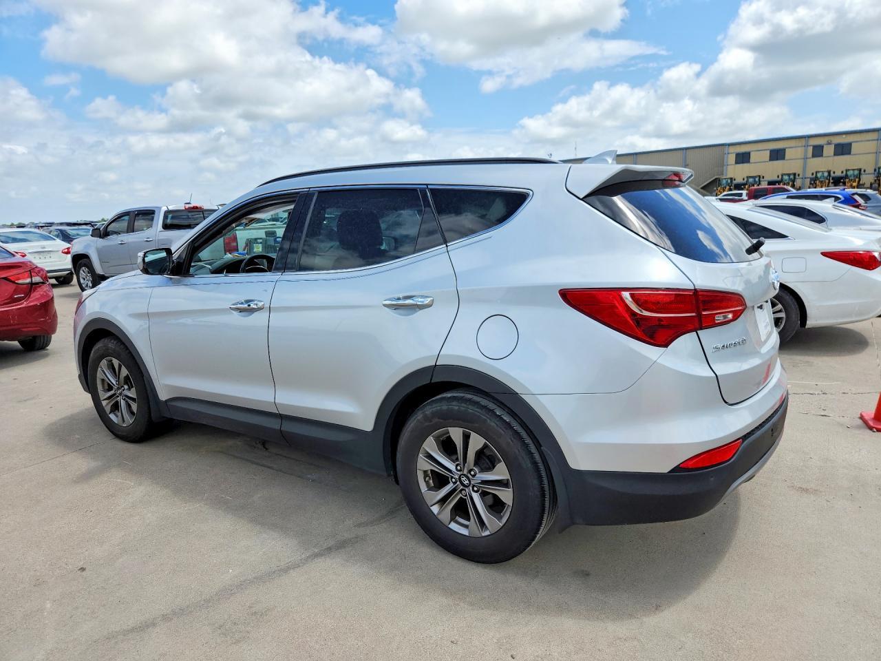 2015 Hyundai Santa Fe Sport 2.4L - Фото 2
