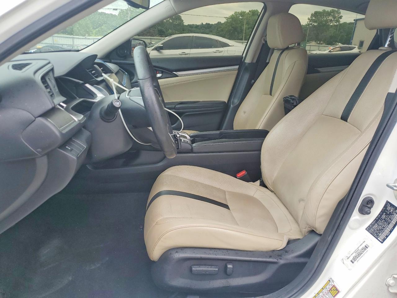 2018 Honda Civic - Image 7