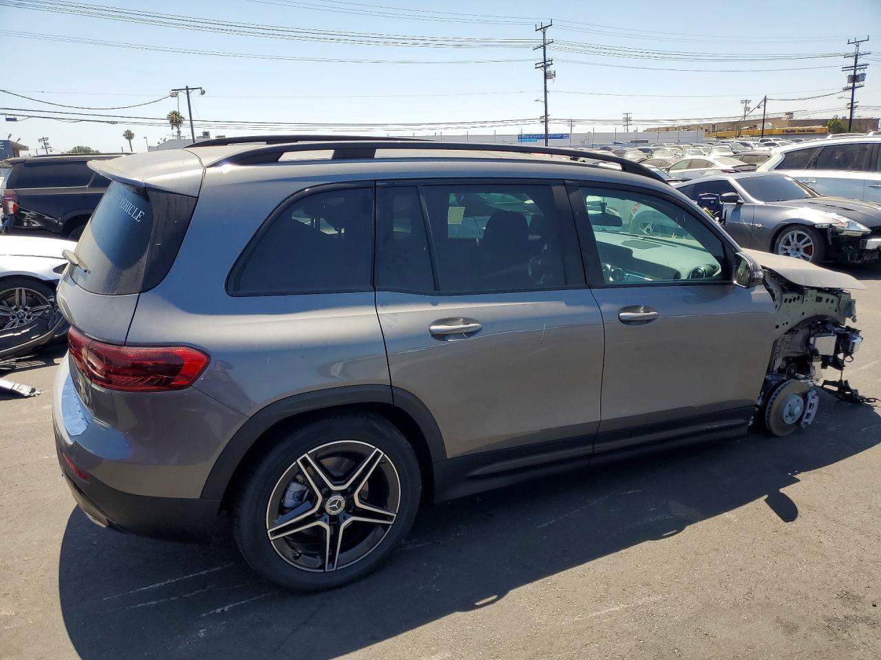 2026 Mercedes-Benz Glb 250 - Image 3