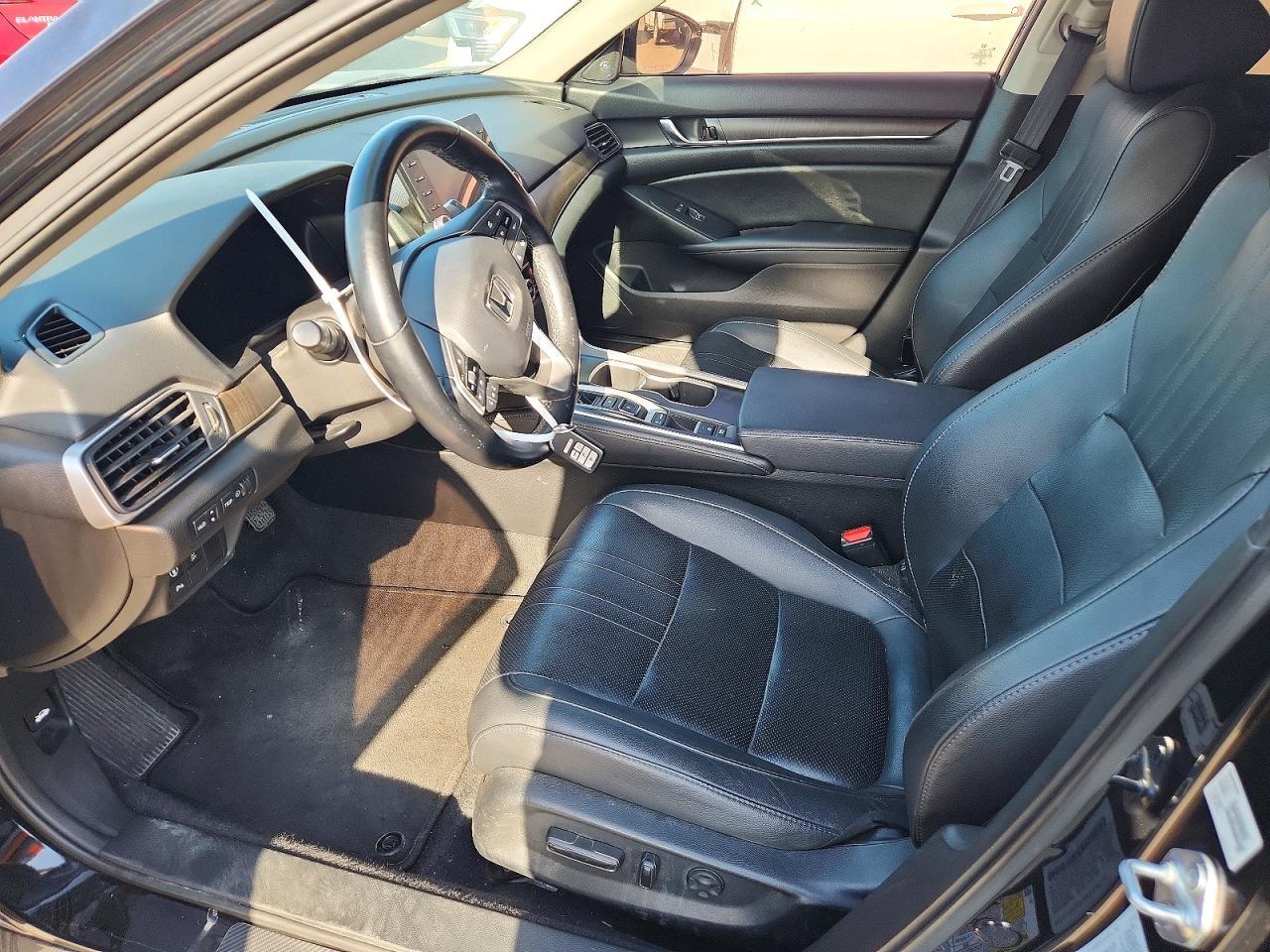 2021 Honda Accord Touring - Фото 7