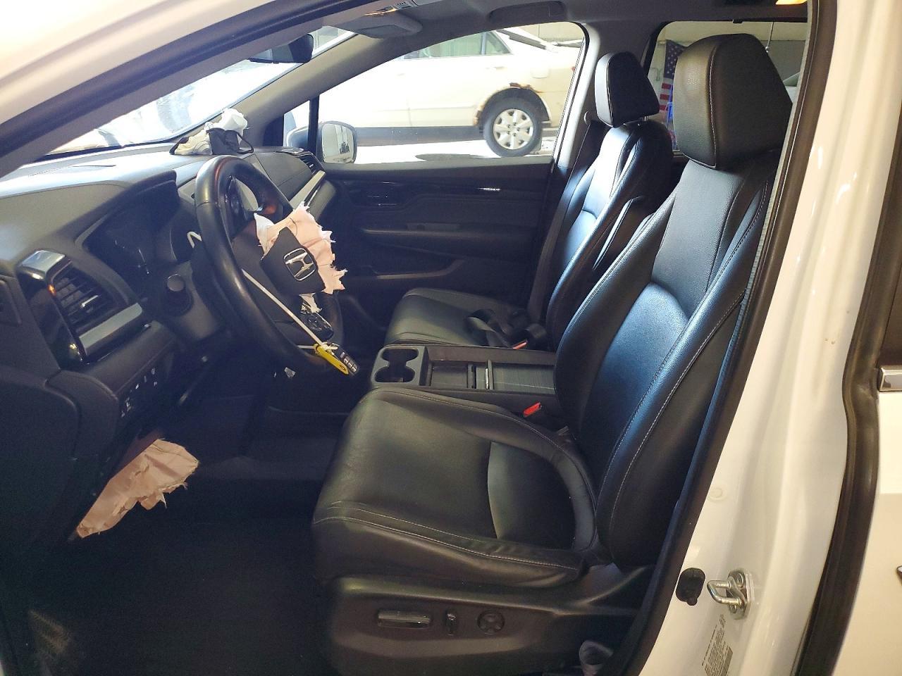 2021 Honda Odyssey Touring - Фото 7
