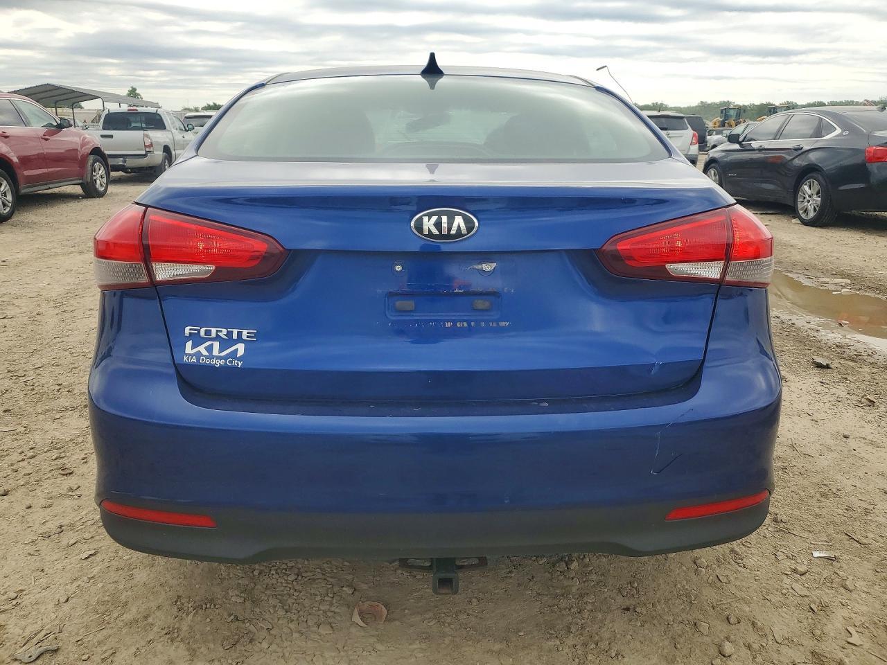 2017 Kia Forte Lx - Фото 6