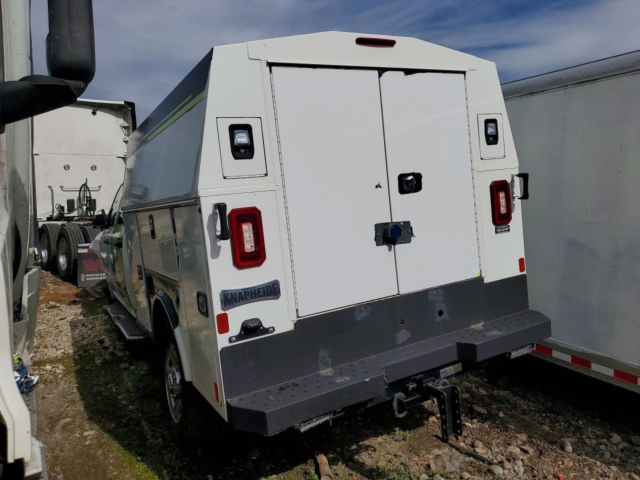 2022 Ram 3500 Tradesman Utility / Service Truck - Фото 2