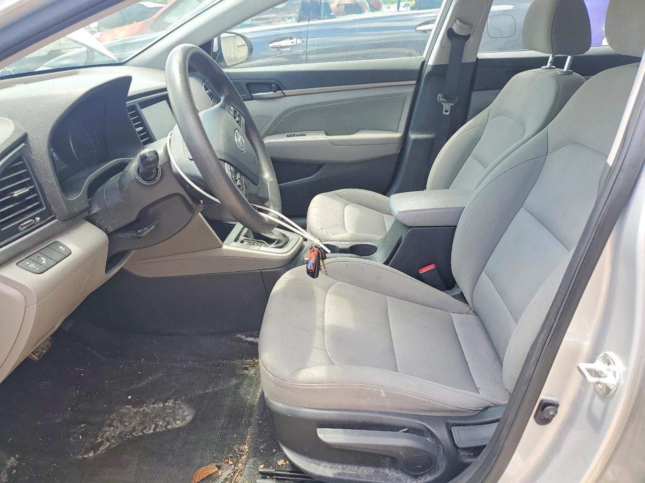 2018 Hyundai Elantra Sel - Фото 7