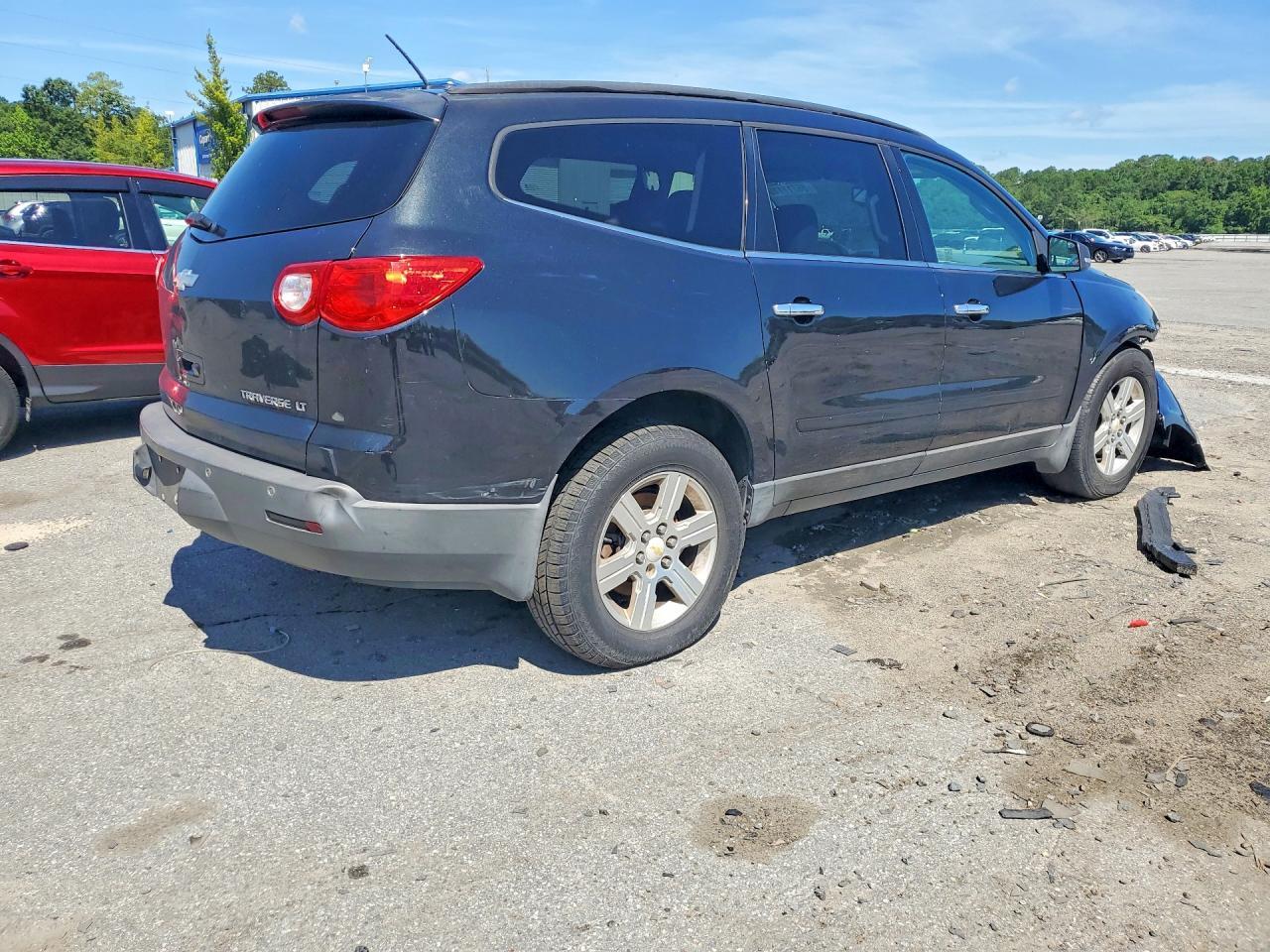 2010 Chevrolet Traverse Lt - Фото 3
