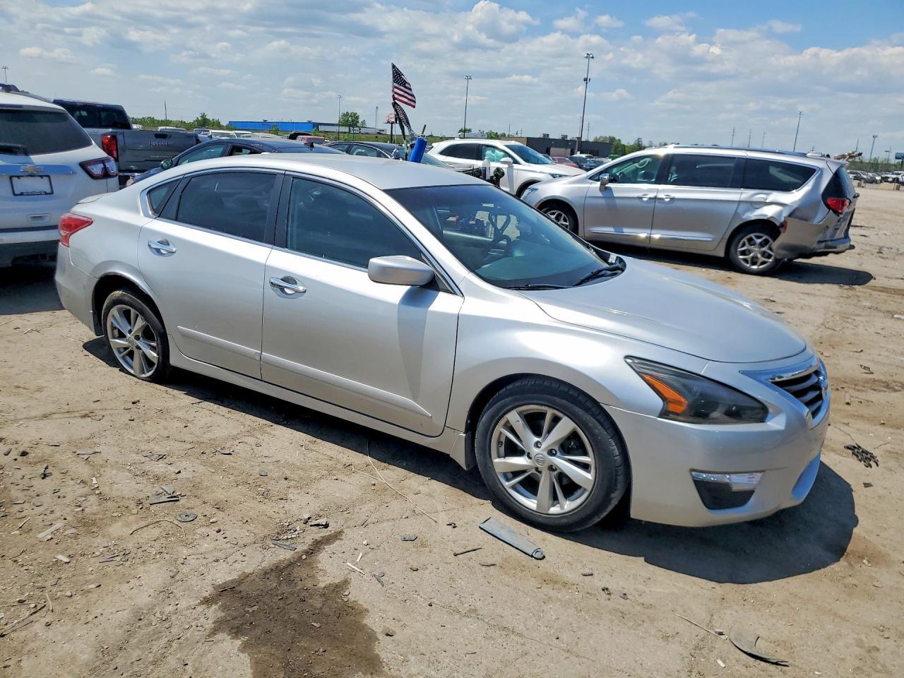 2014 Nissan Altima 2.5 - Фото 4