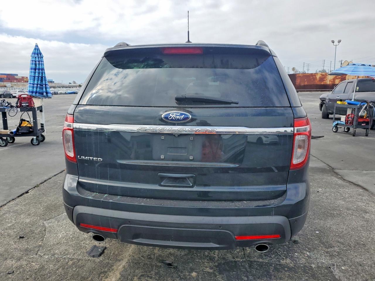 2014 Ford Explorer - Фото 6