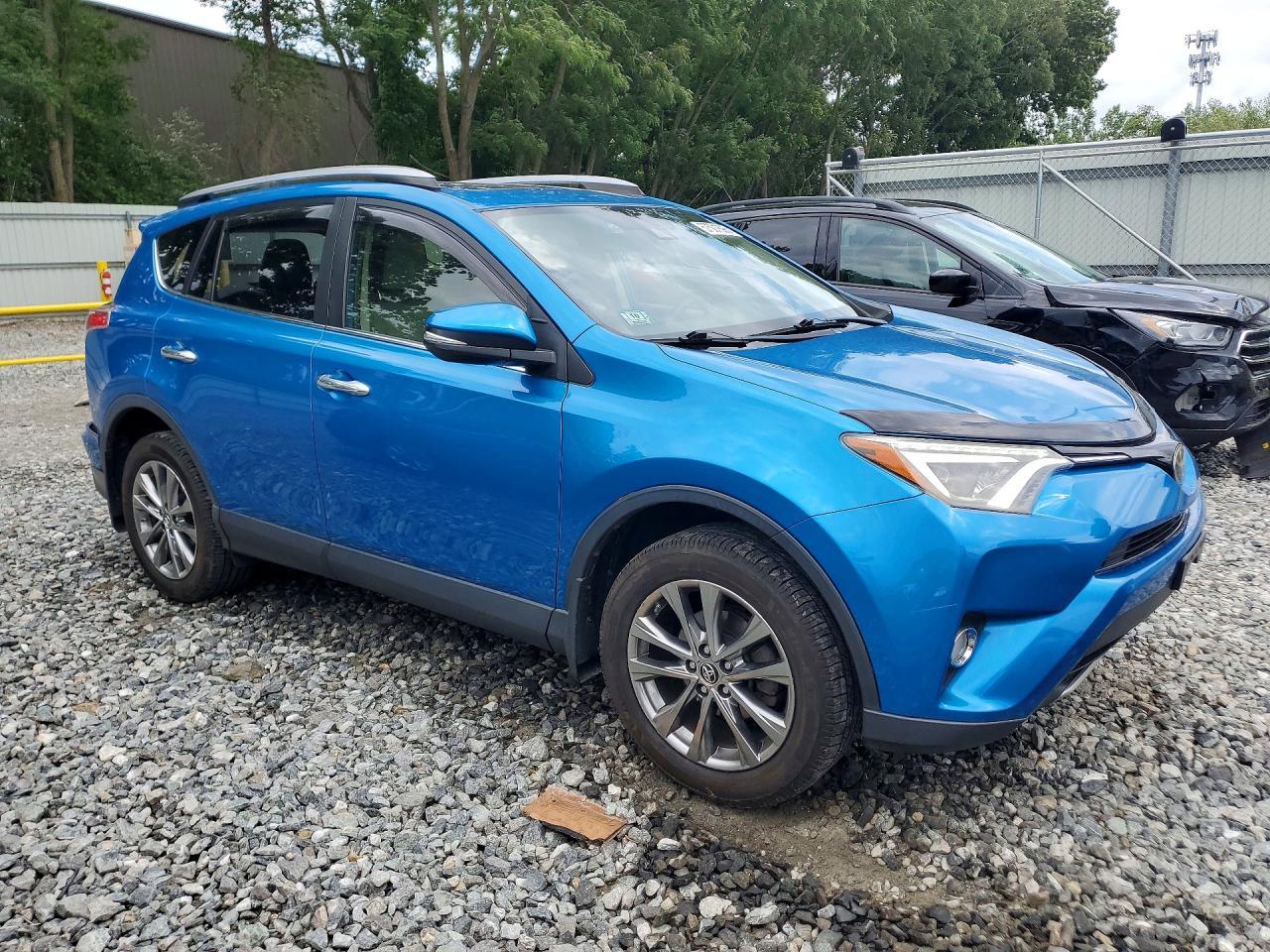 2017 Toyota Rav4 Limited - Фото 4