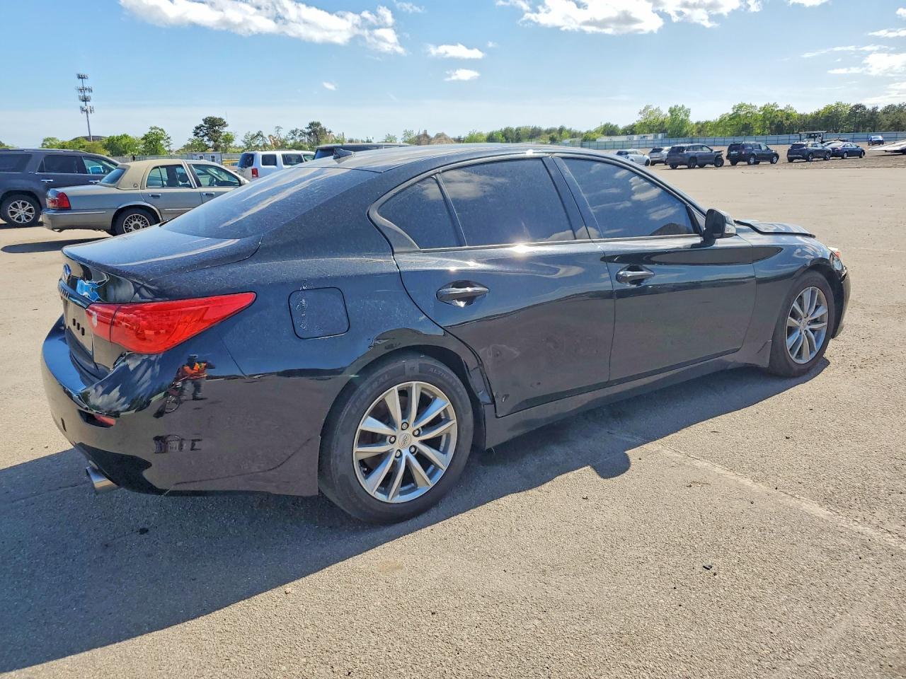 2016 Infiniti Q50 Premium - Фото 3