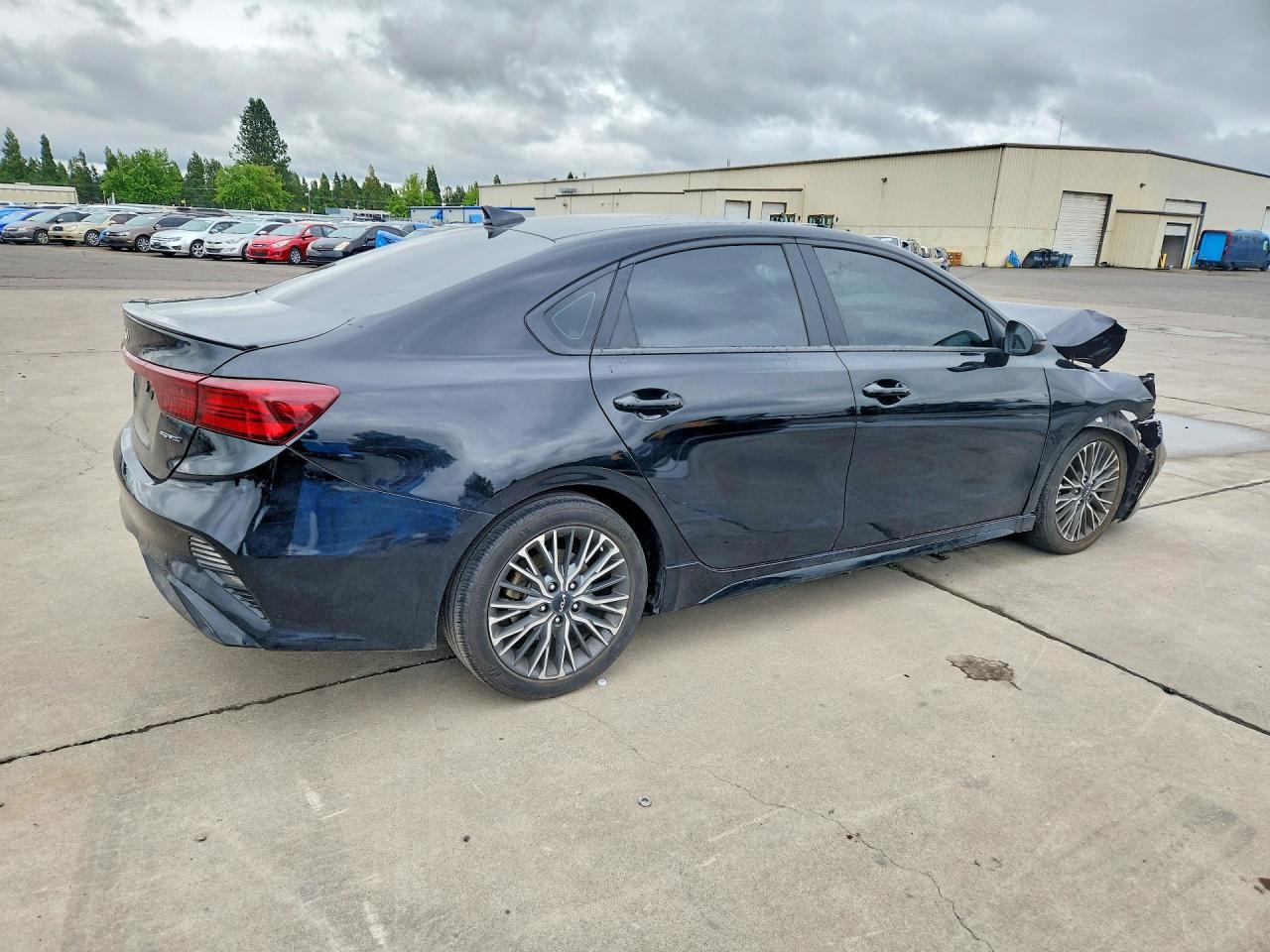 2024 Kia Forte Gt Line - Фото 3