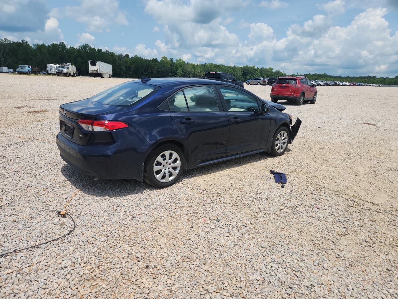 2025 Toyota Corolla Le - Фото 3