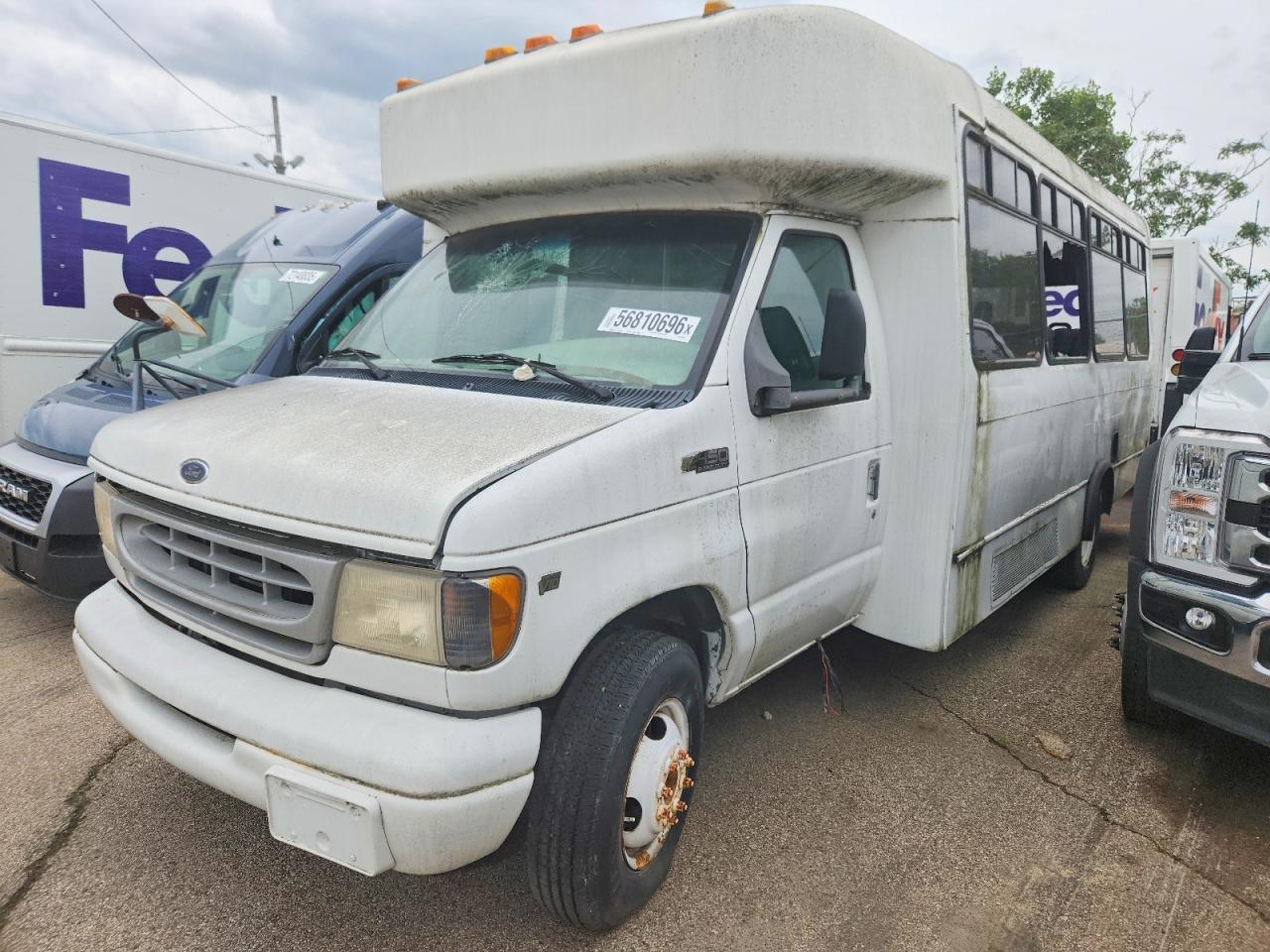 2001 Ford Econoline - School Bus - Фото 2