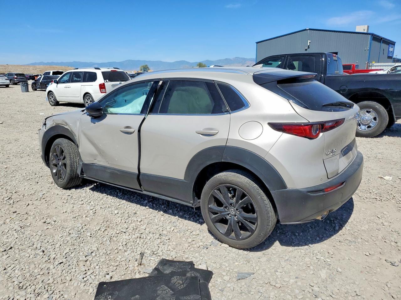 2024 Mazda Cx-30 Premium Plus - Фото 2