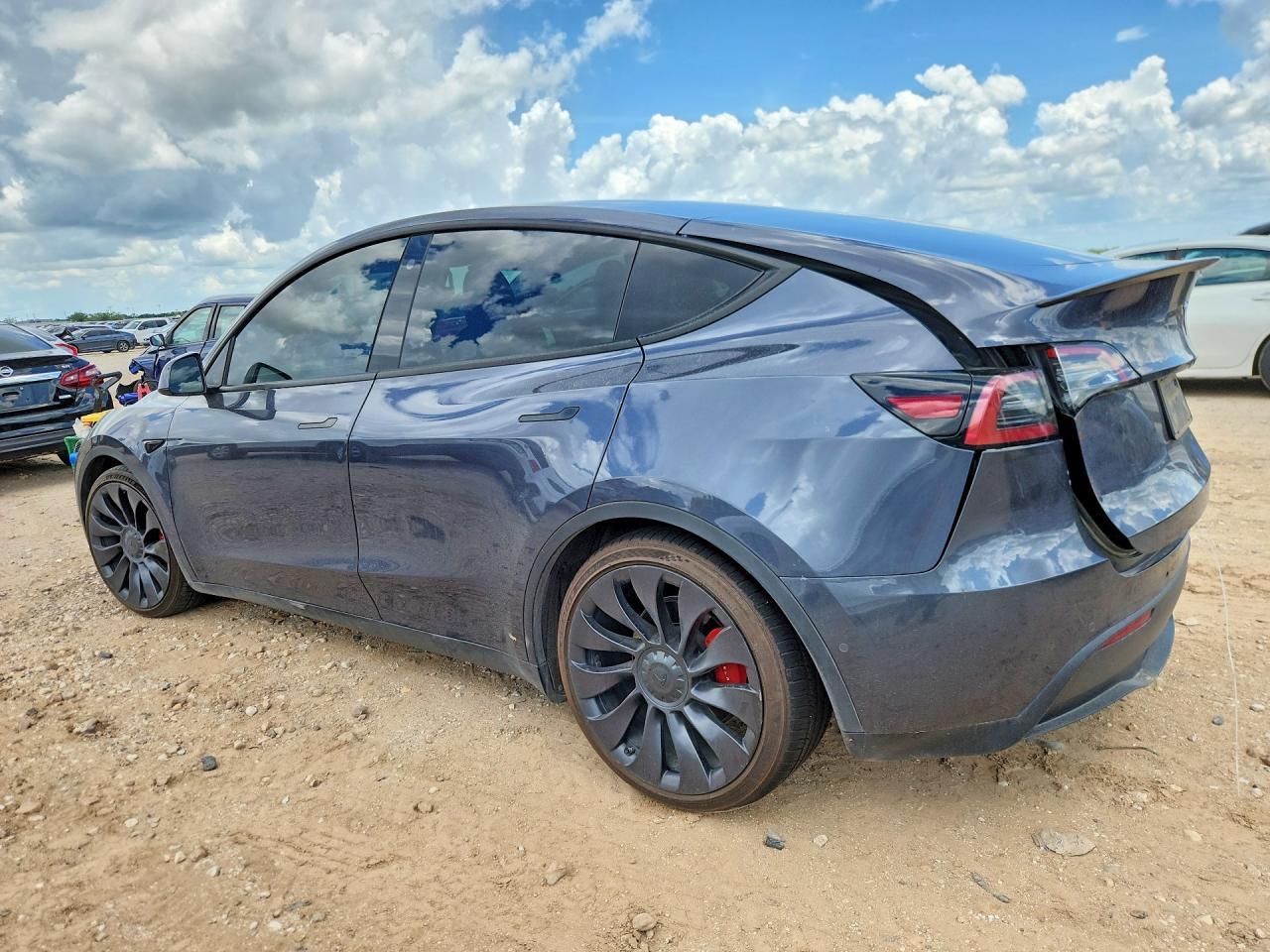 2022 Tesla Model Y - Фото 2