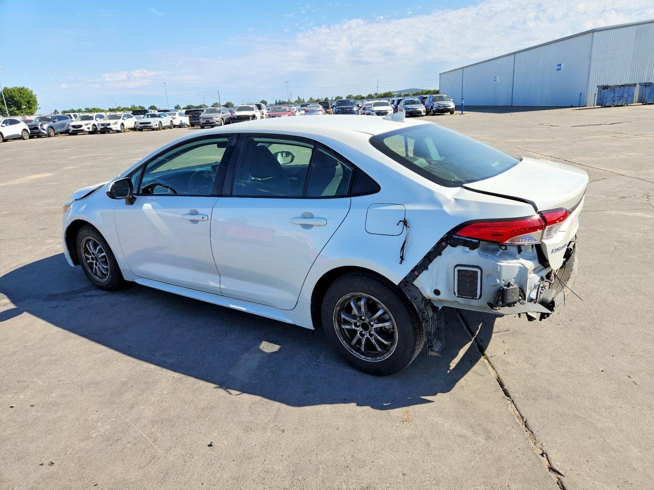2021 Toyota Corolla Le - Фото 2
