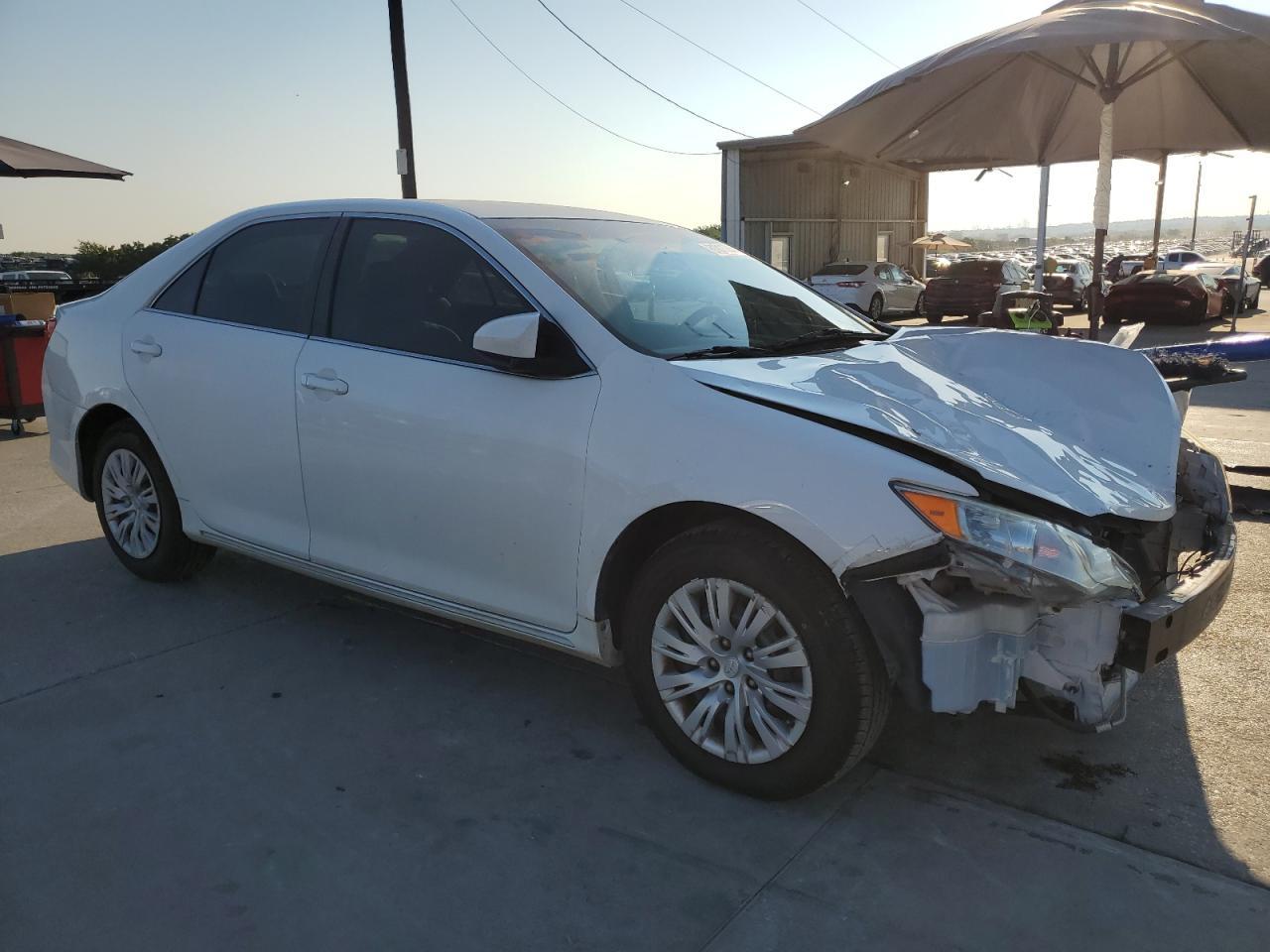 2012 Toyota Camry Base - Фото 4