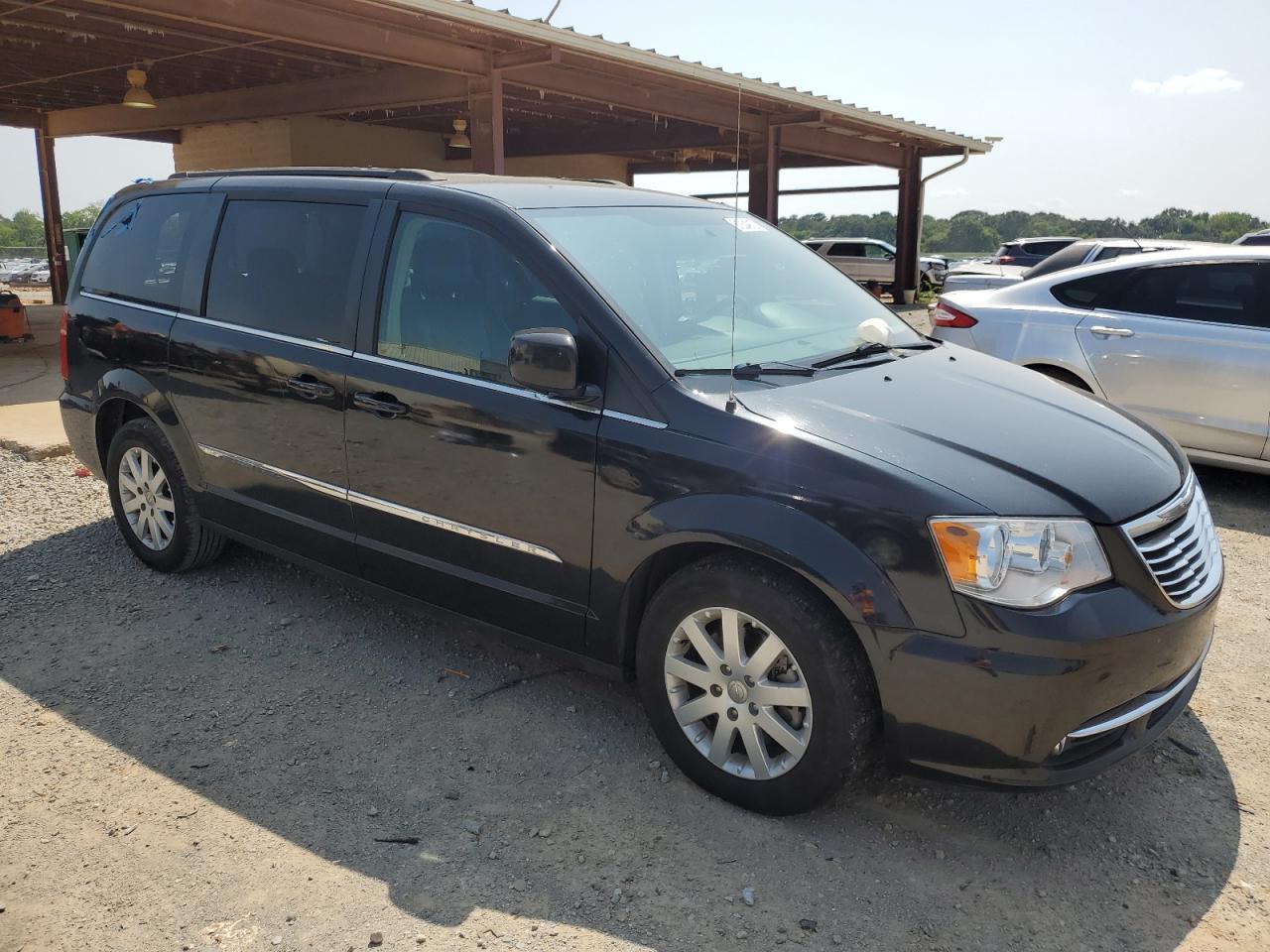 2016 Chrysler Town & Country Touring - Фото 4