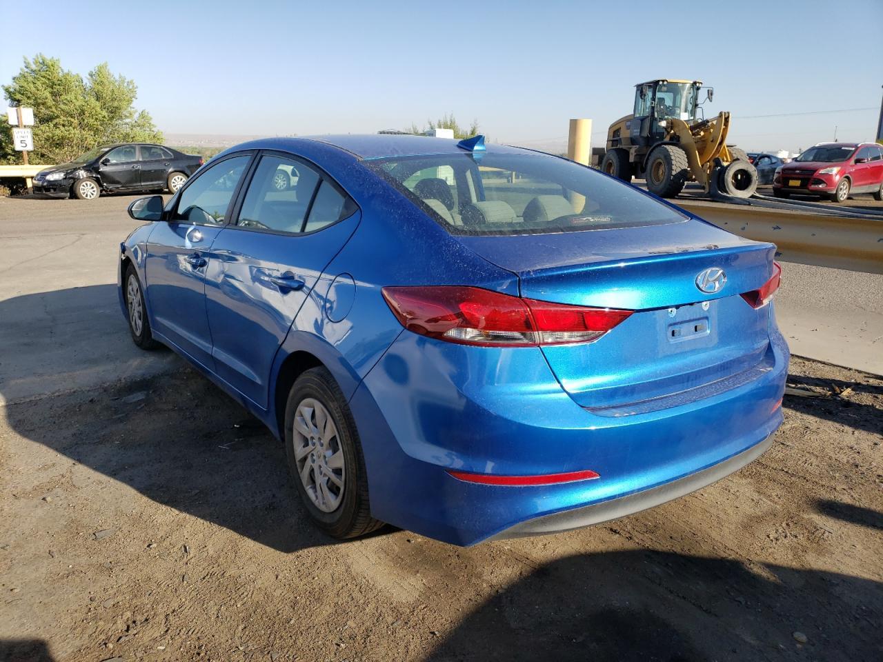 2018 Hyundai Elantra Se - Image 2