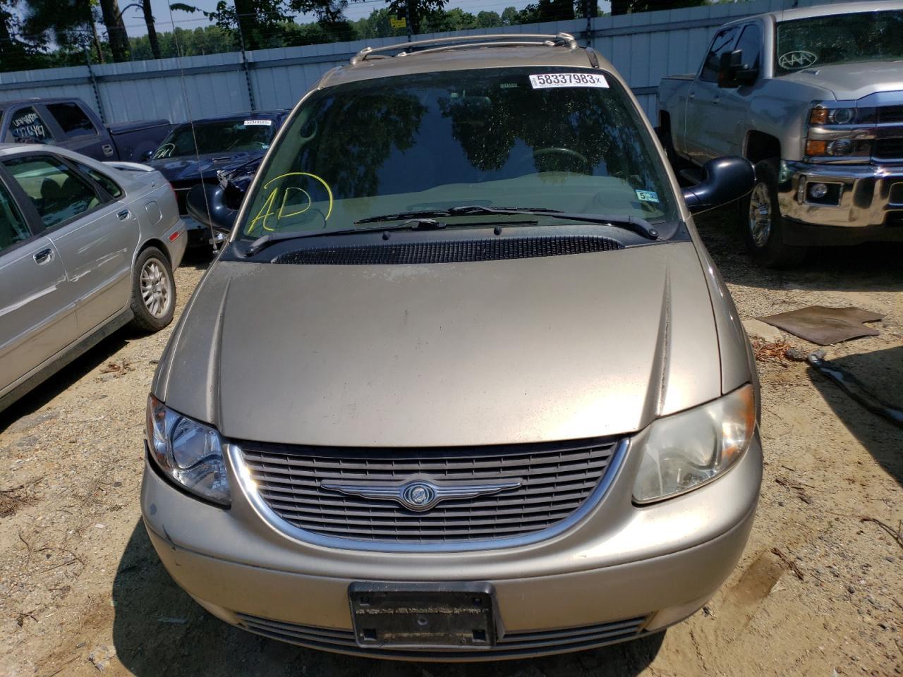 2003 Chrysler Town And C - Фото 5